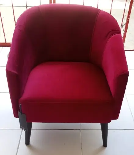 POLTRONA ESTOBEL PE715PT  REF:PE715PT(BL)