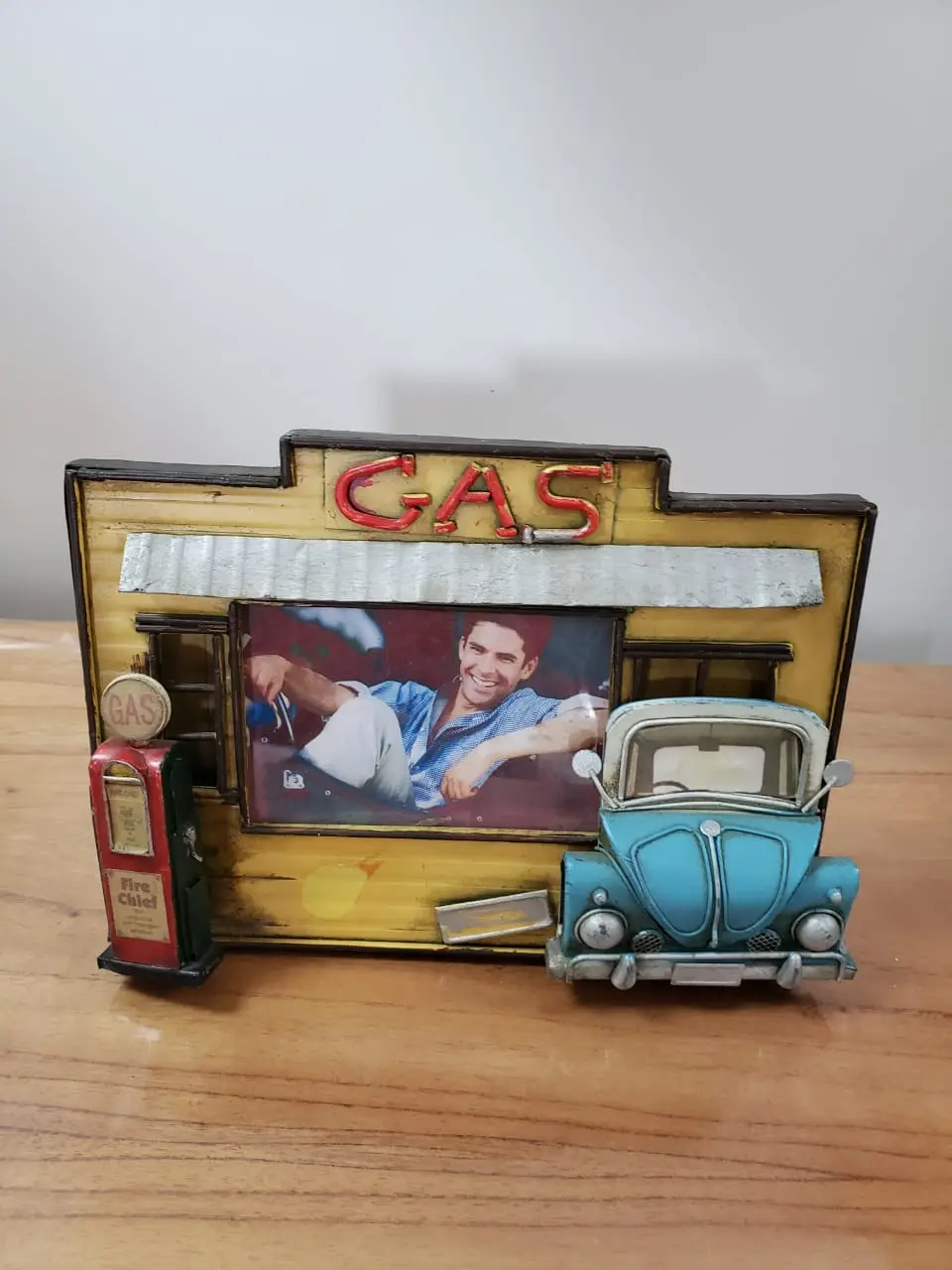 PORTA RETRATO GOODS GAS FUSCA