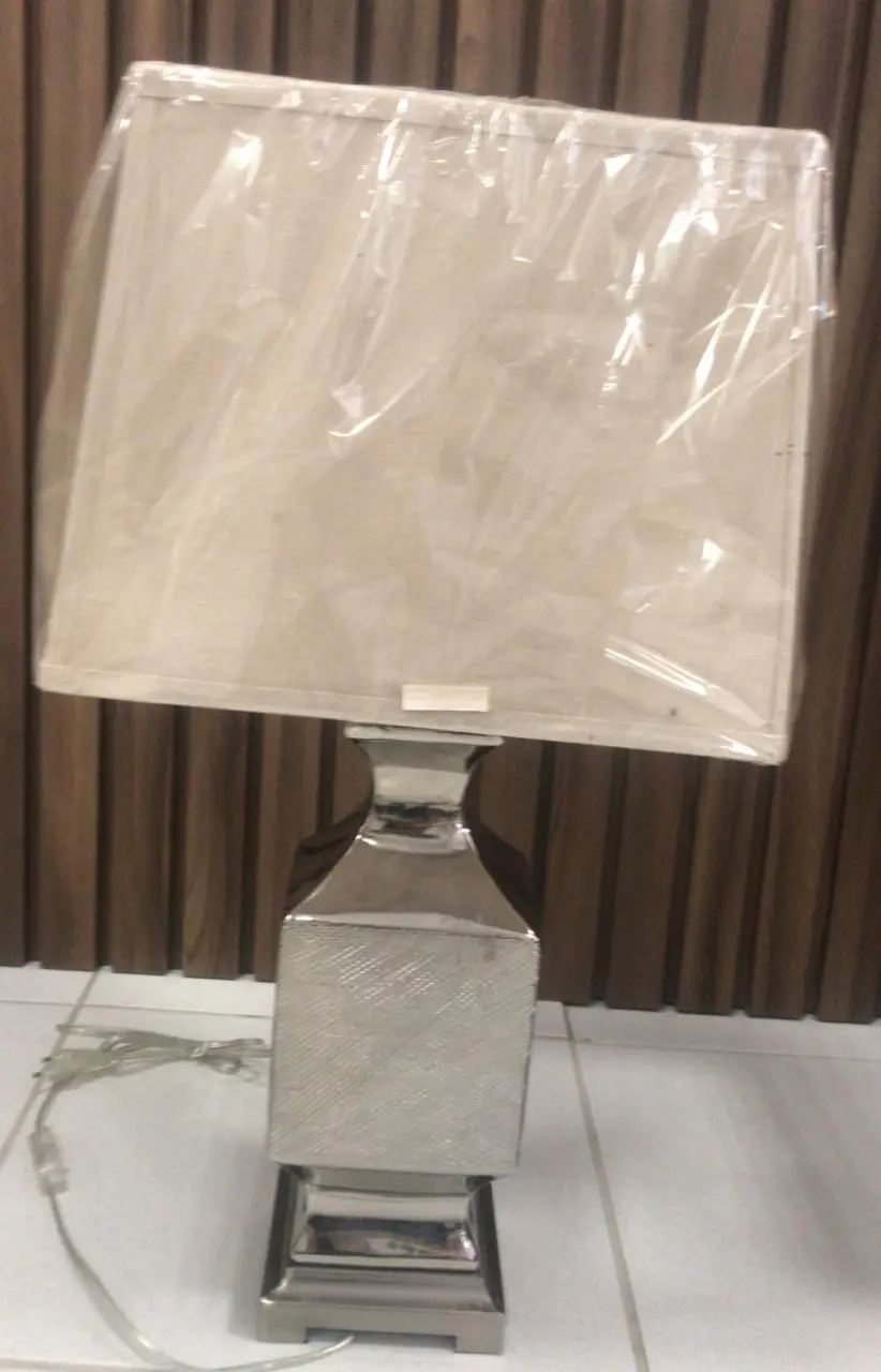 ABAJUR TREELUX CROMADO SETINADO 1LP-E27  REF:221567