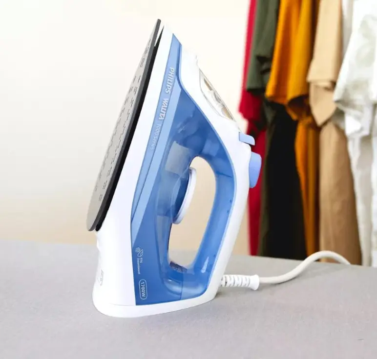 FERRO ELETRICO WALITA DST 1050/20 BASE ANTI ADERENTE AZUL 220V