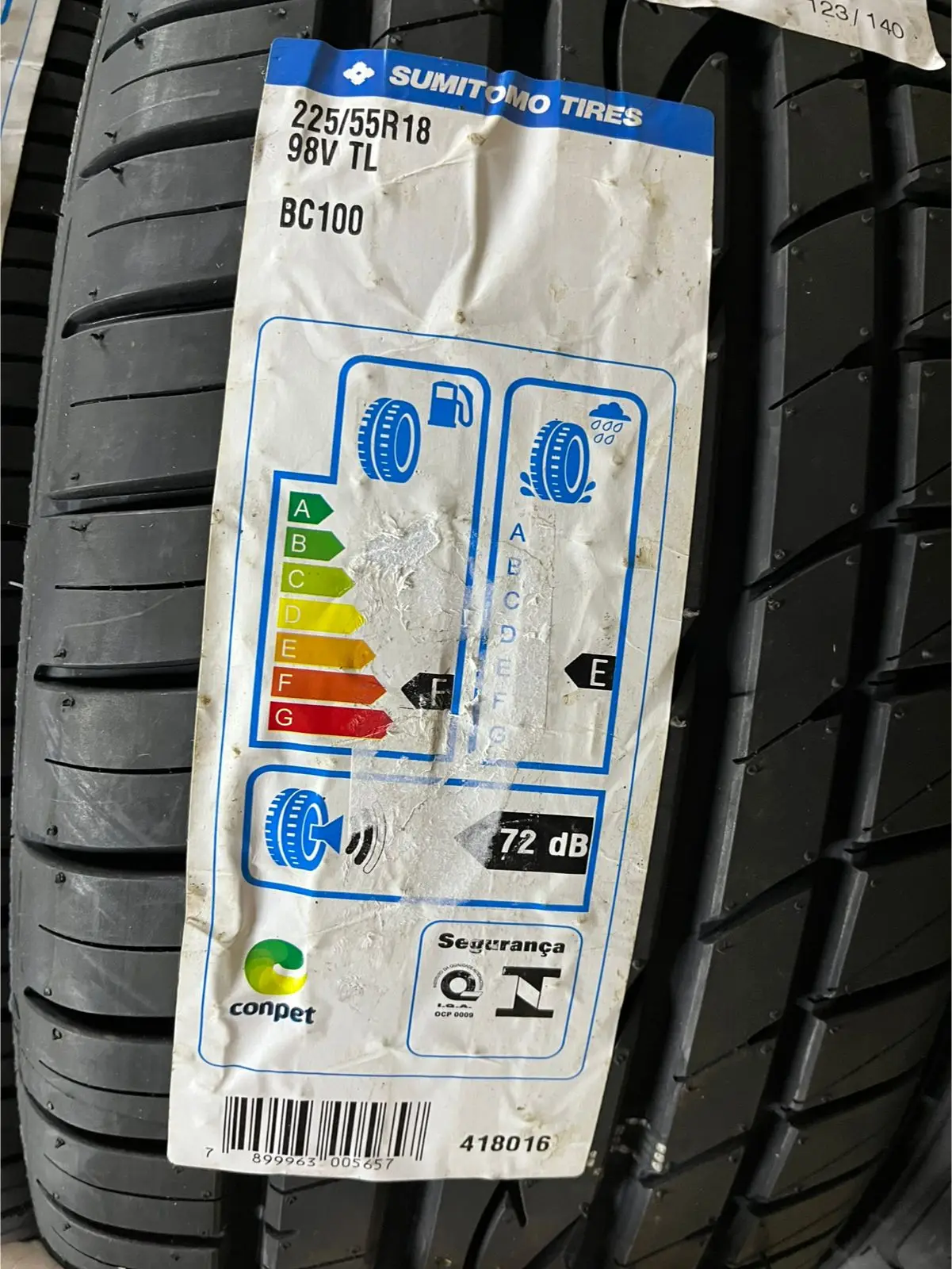 PNEU DUNLOP R18 225/55R18 SUMITOMO 98V BC100